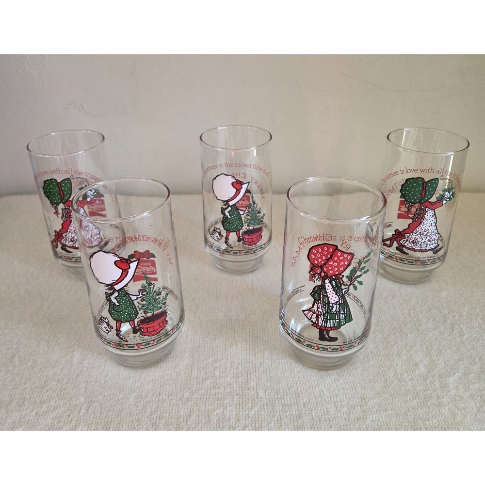 VINTAGE Holly Hobbie Coca Cola Ltd Edition Christmas‎ Glass Tumblers 16 oz. (5)